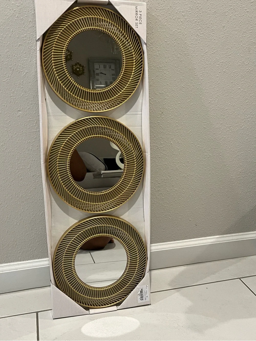 Gold Decorative Round Wall Mirrors Set of 3 - Stylish Home Wall Decor